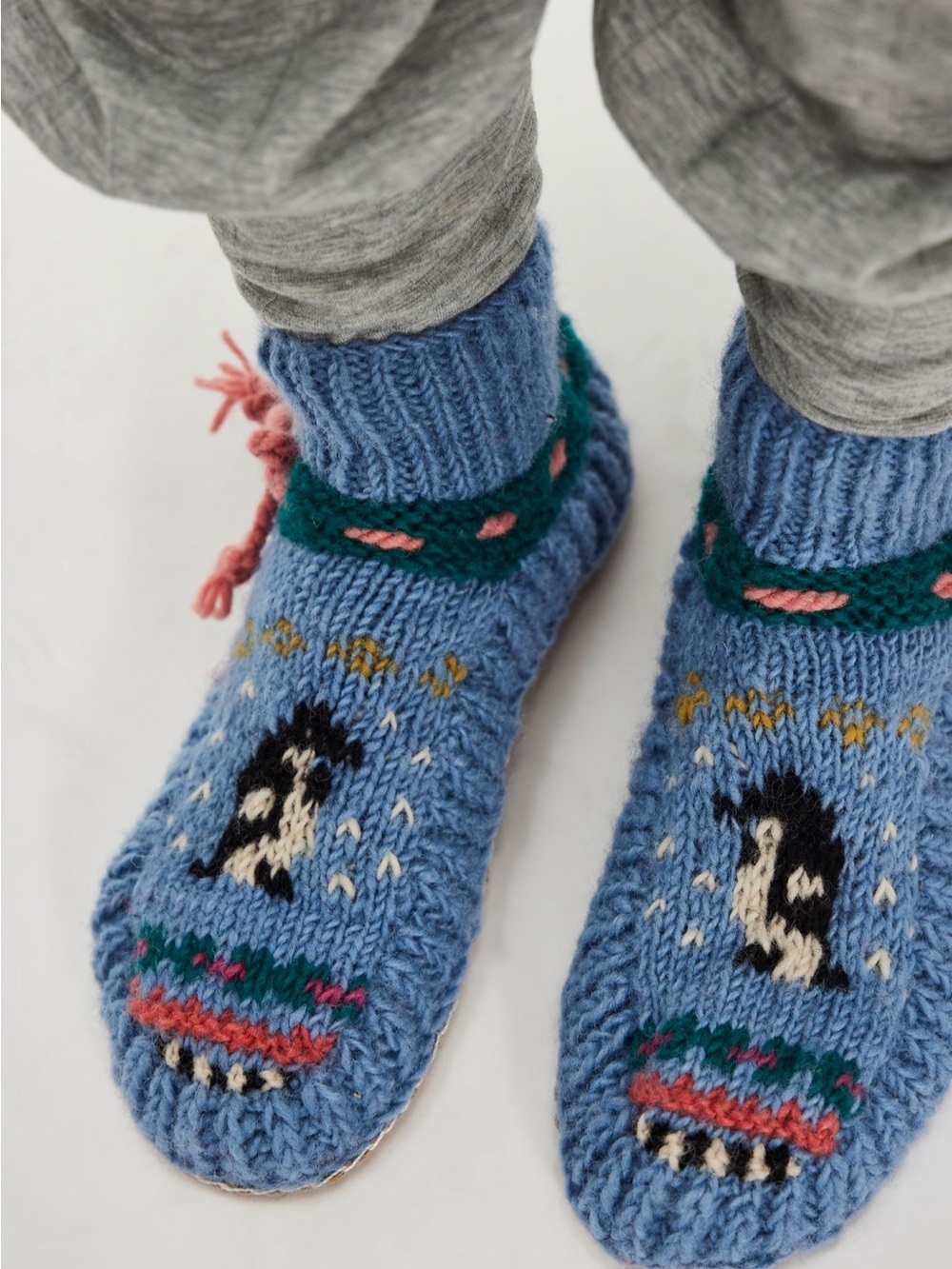 NWT Free People x French Knot Frosty Friends Slipper Socks in Penguin